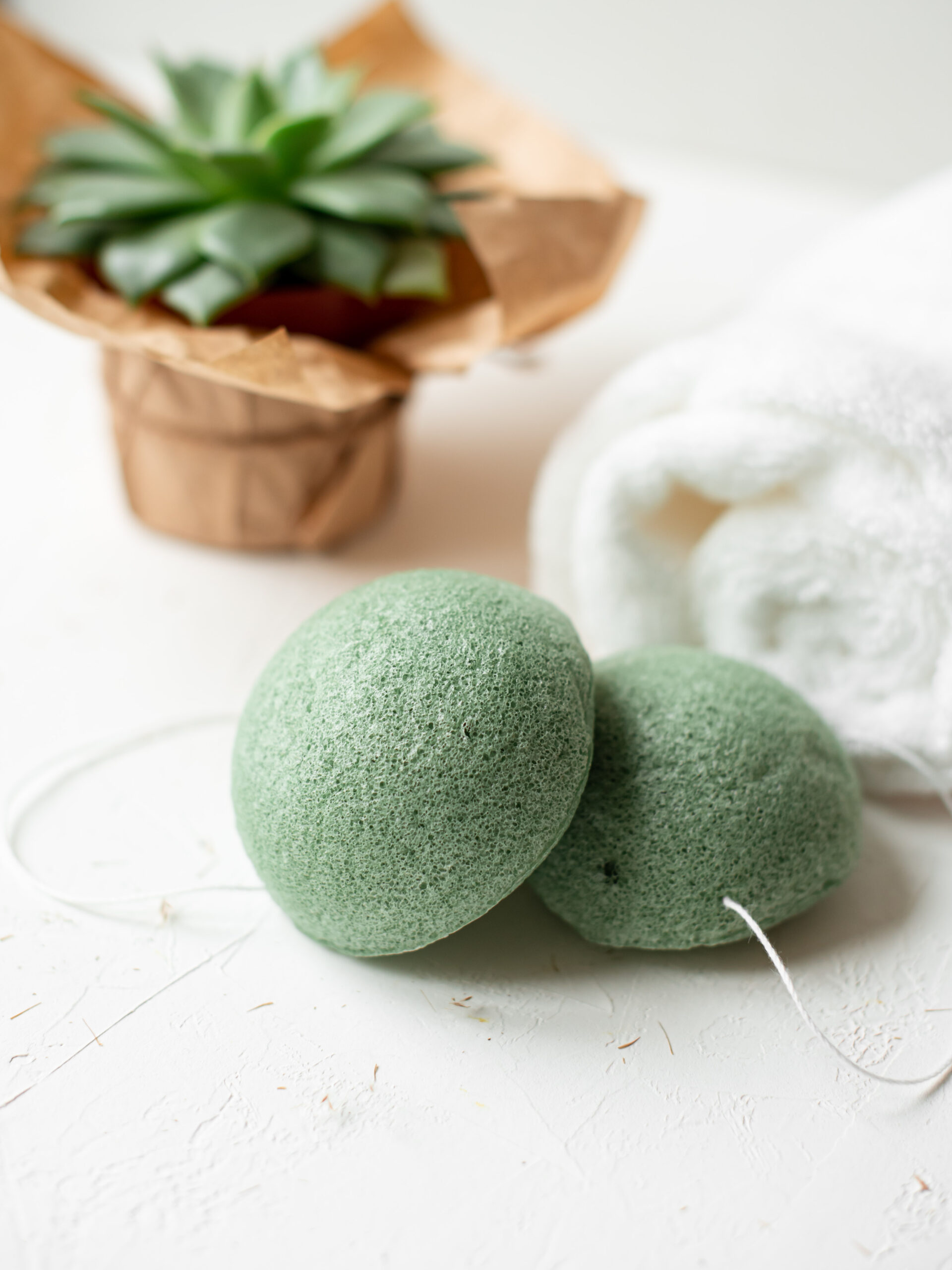 The,Konjac,Sponge,,Loofah,,Natural,Body,Scrubber,,Eco-friendly,Green,Sponge,
